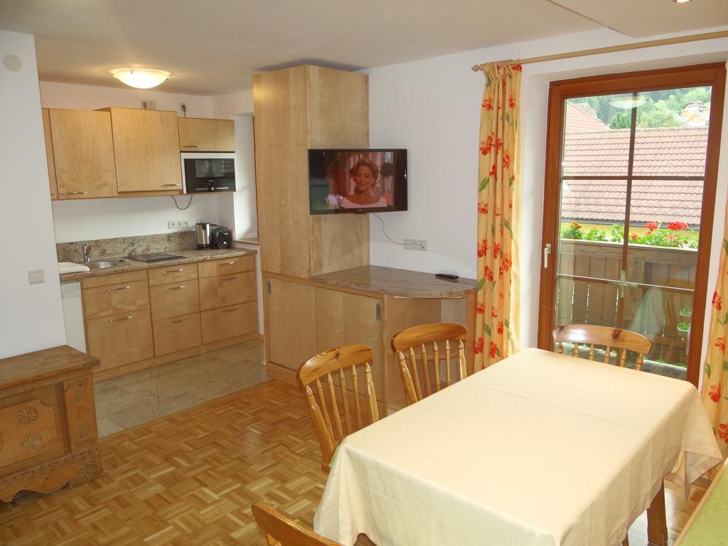 Haus Edelweiss Apartment Sankt Margarethen im Lungau Room photo